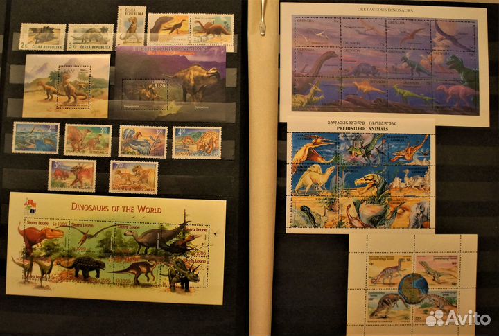 Альбом с динозаврами. Чистые. Полные серии