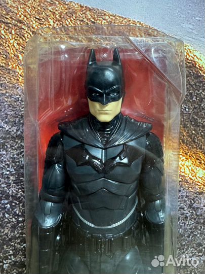 Новая фигурка Batman в костюме-крыле