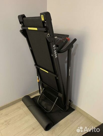 Беговая дорожка бесплатно доставлю unixfit St560E