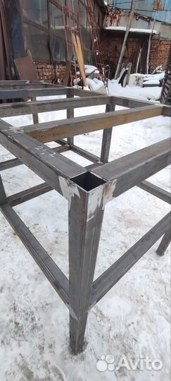 Стол, каркас стола, подстоье