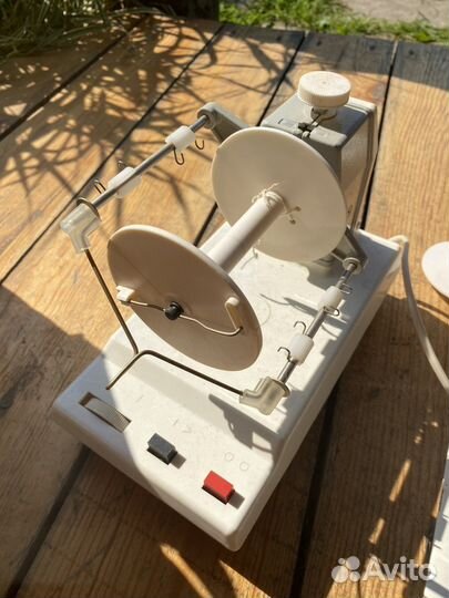 Электрическая прялка 