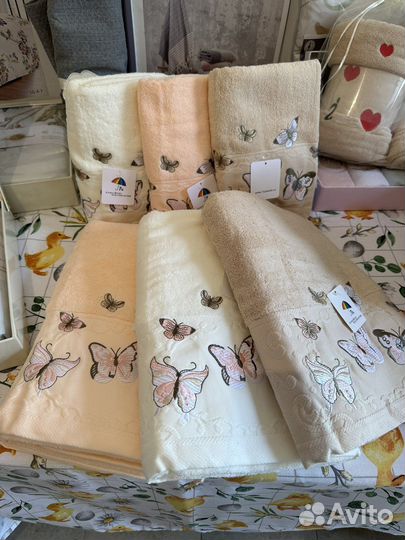 Махровые полотенца новые банные кухонные
