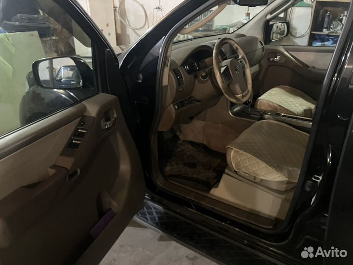 Nissan Pathfinder 2.5 AT, 2006, 348 000 км
