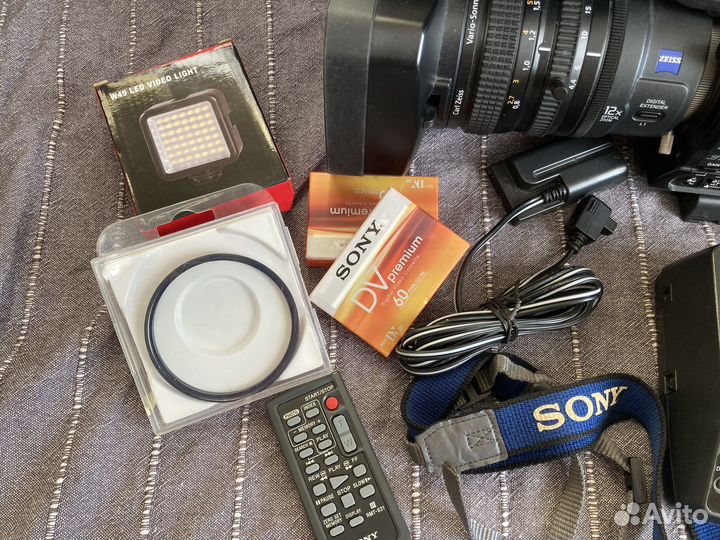 Видеокамера Sony HVR-Z7E большой комплект