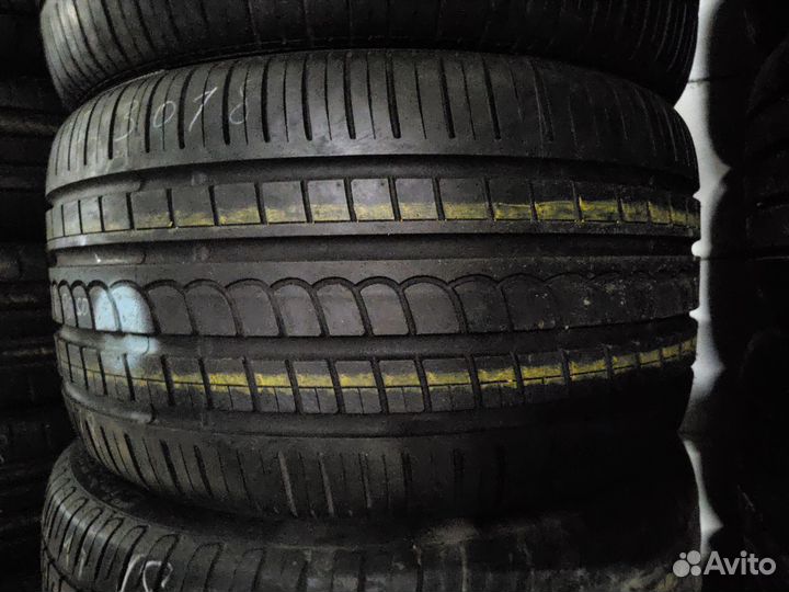 Pirelli P Zero Rosso 285/30 R18