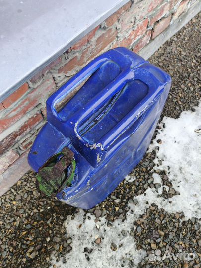 Канистра для бензина 20 литров/тара для бензина 20