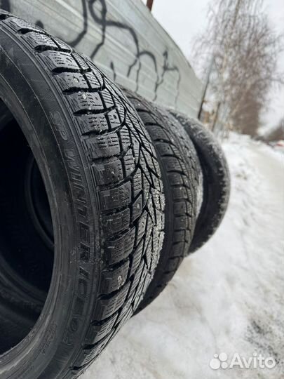 Dunlop SP Winter Ice02 225/40 R18