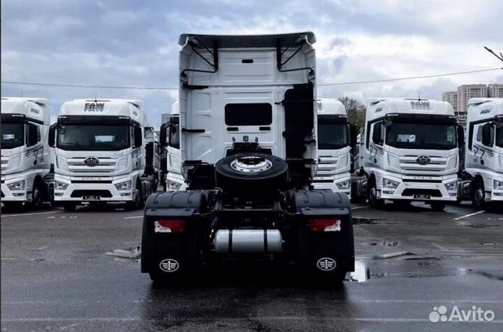 FAW J7, 2023