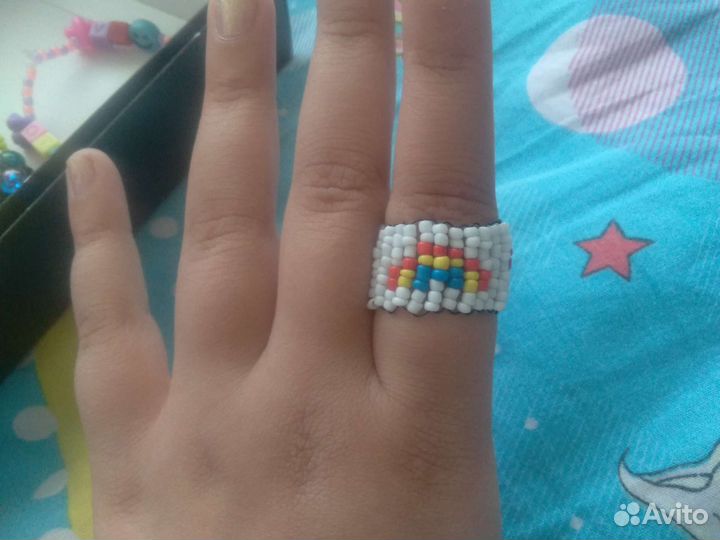 Украшения из бисера ручной работы