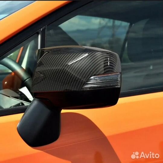 Накладки чёрные глянцевые на зеркала Subaru