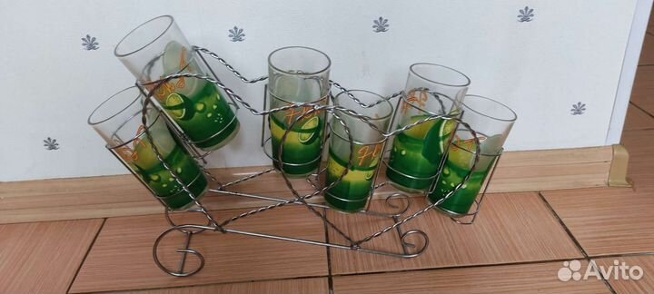 Набор стаканов на подставке