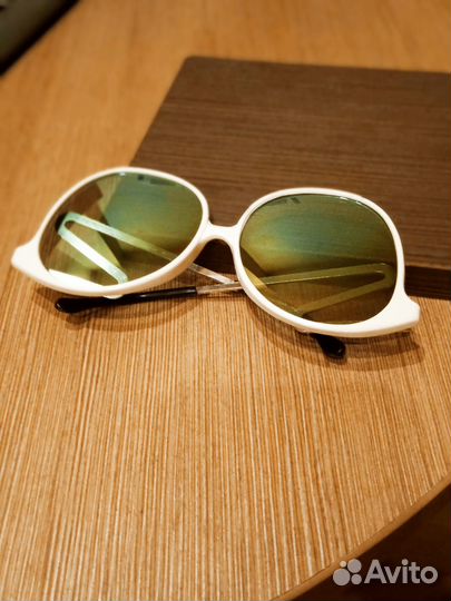 Солнцезащитные очки