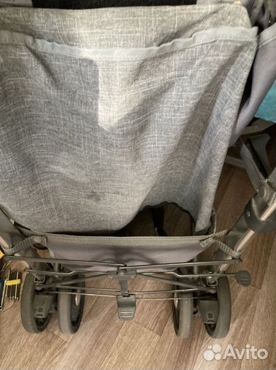 Коляска трость
