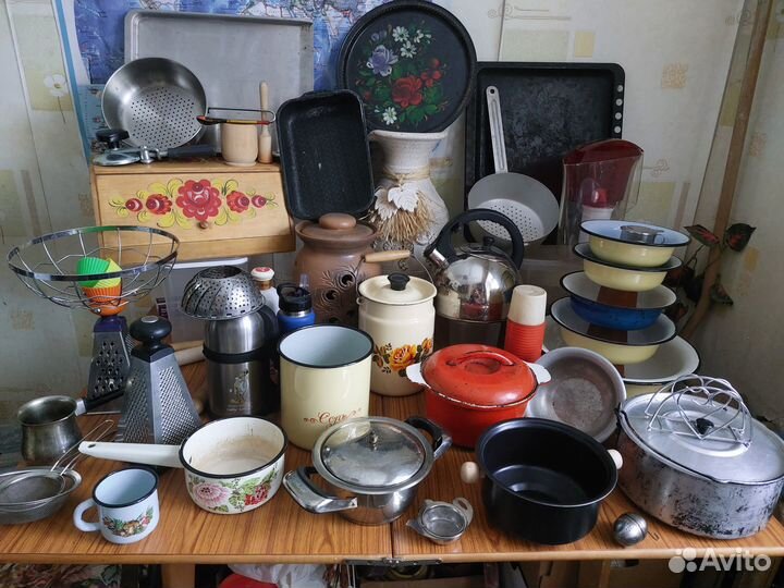 Кастрюли, сковороды,миски, чайники СССР