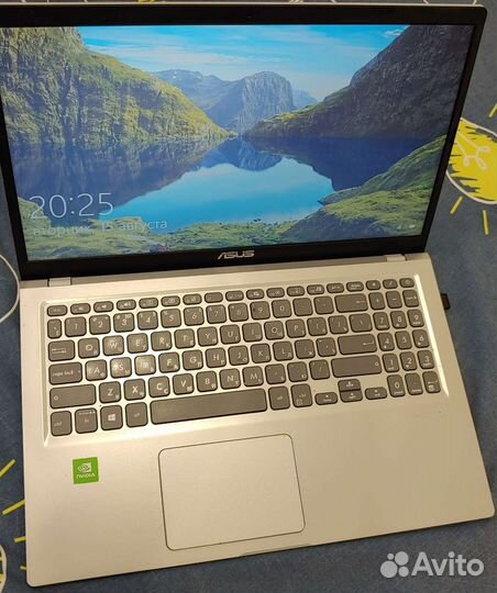 Ноутбук asus Intel core i3