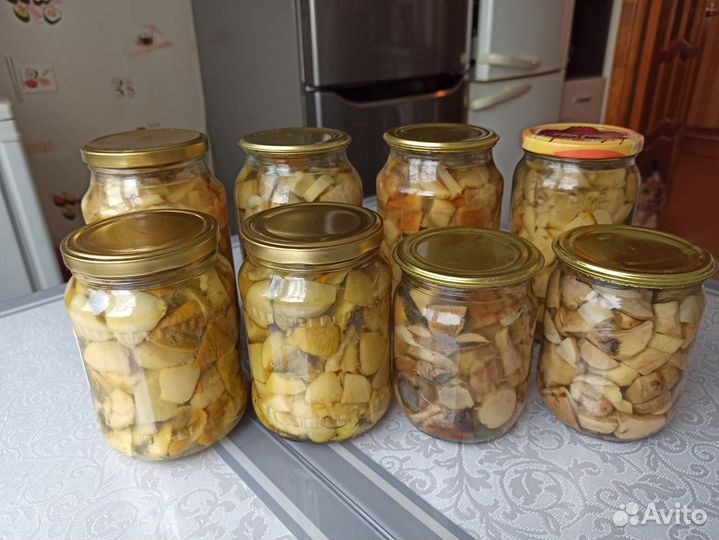 Грибы белые боровики хрустящие маринованные
