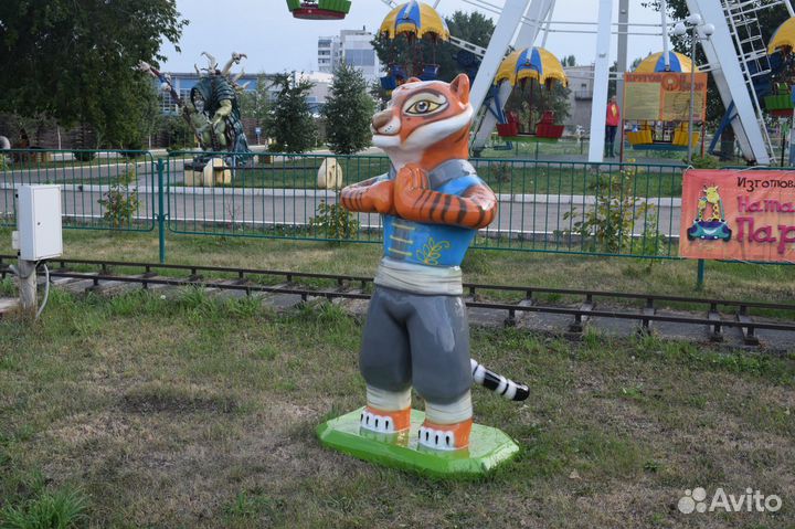 Фигура для парка, кафе и трц