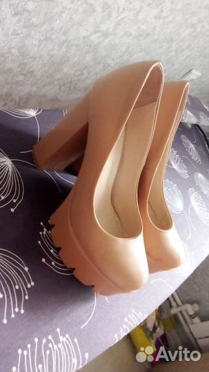 Туфли женские 39 размер