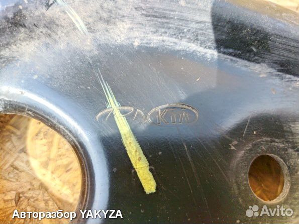 Передний правый рычаг бумеранг Хендай Туксон 3