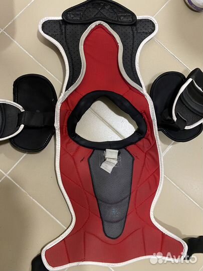 Нагрудник хоккейный bauer 1x