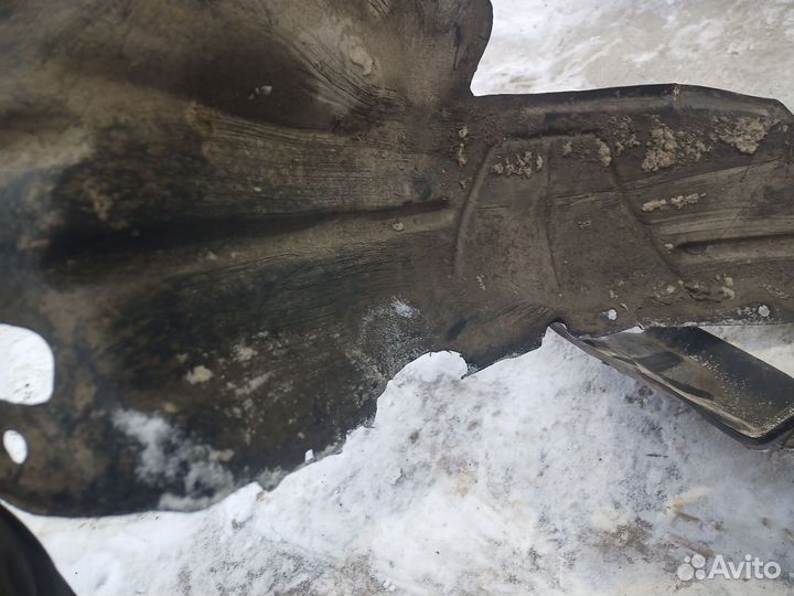 Подкрылки перед Honda accord 7кузов