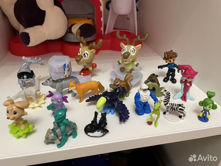 Игрушка из киндера, макси, чупа чупс