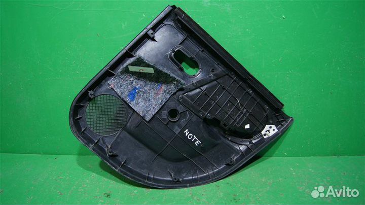 Обшивка двери задняя левая Nissan Note E11