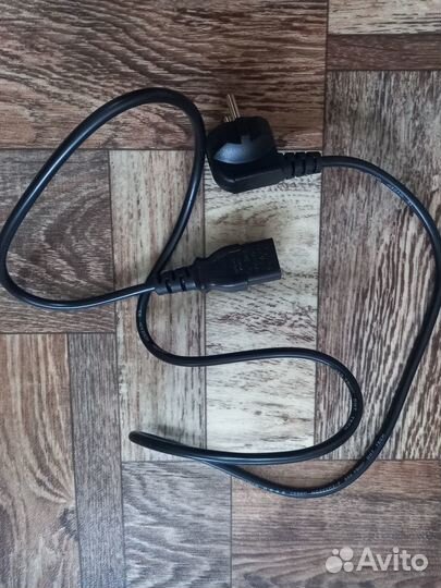 Сетевой кабель