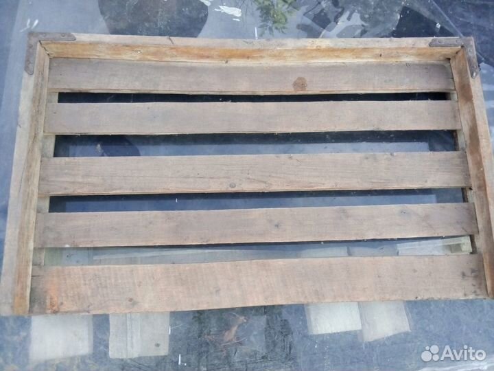 Продаются весы(тюмень) бу.поддоны для хлеба бу