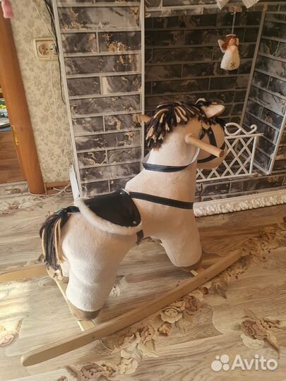 Качалка лошадь