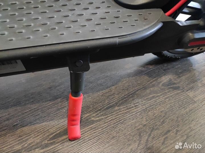 Электросамокат Xiaomi Mi Electric Scooter Pro