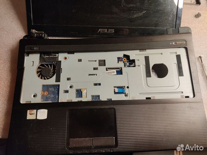 Asus X53U – запчасти, разбор