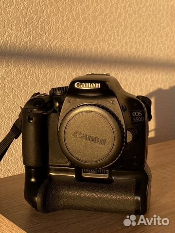 Зеркальный фотоаппарат canon eos 550d
