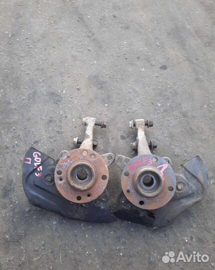 Поворотные кулаки на Volkswagen Golf 3