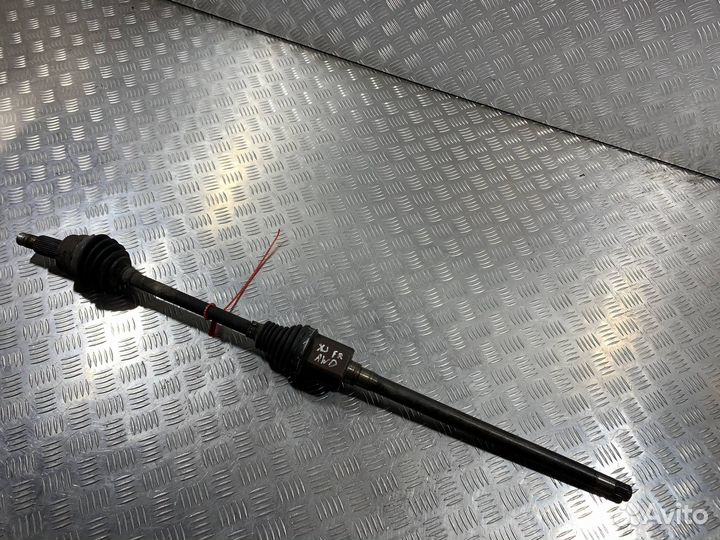 Полуось передняя правая Jaguar XJ X351 2013