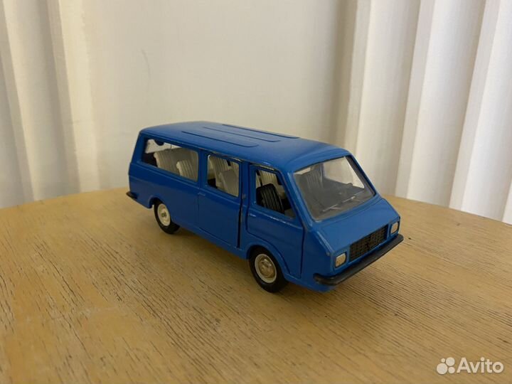 Модель 1:43 Раф RAF СССР