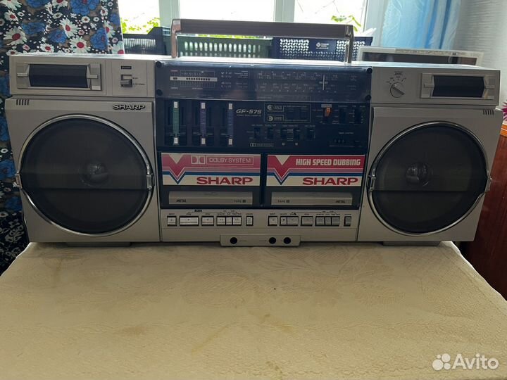 Кассетный магнитофон sharp
