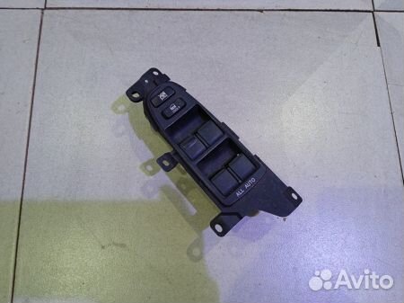 Блок управления стеклоподъемниками 8404030120