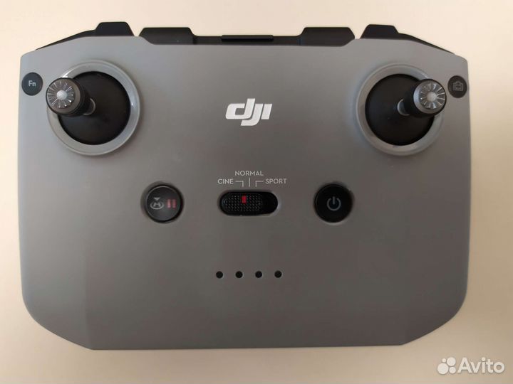 Квадрокоптер дрон DJI Mini 2 Fly More Combo