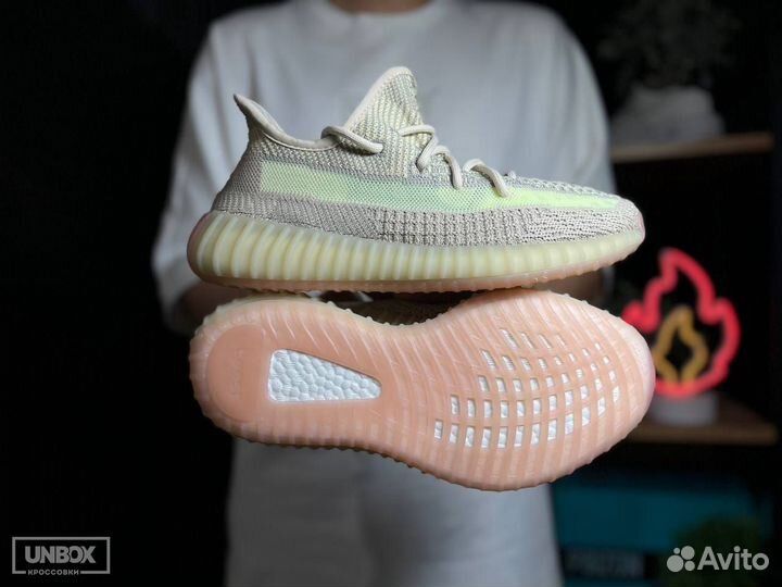 Кроссовки Adidas Yeezy Boost 350 V2 Citrin RF