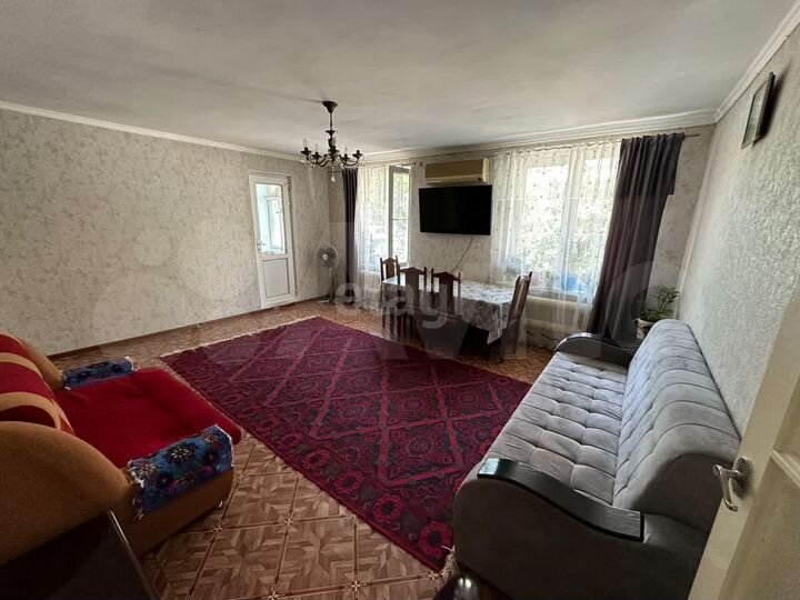 4-к. квартира, 97 м², 2/5 эт.