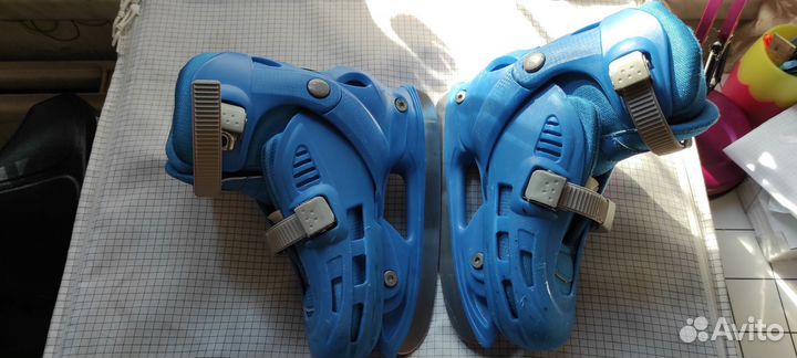 Коньки хоккейные детские