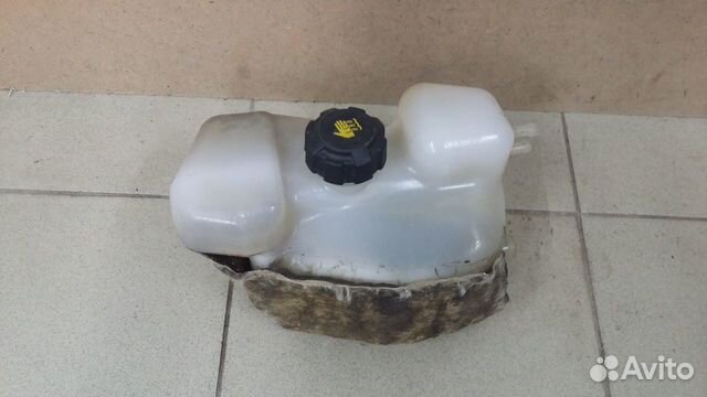 Расширительный бачок ваз 2110