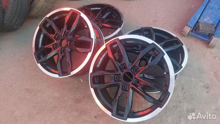 R17 Диски TG Rasing 5/114.3. цо 67.1