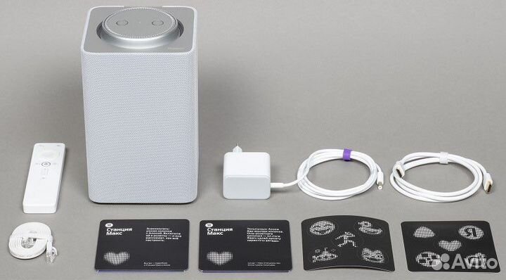 Яндекс станция Макс с Алисой