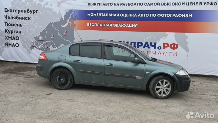 Ниша запасного колеса Renault Megane 2 8200021035