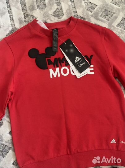 Спортивный костюм adidas