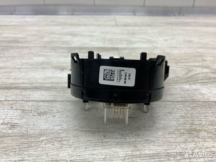 Шлейф руля Volkswagen Tiguan внедорожник cbab 2008