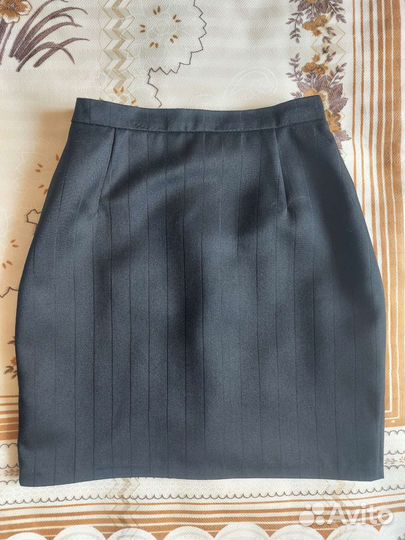 Юбка - карандаш черная