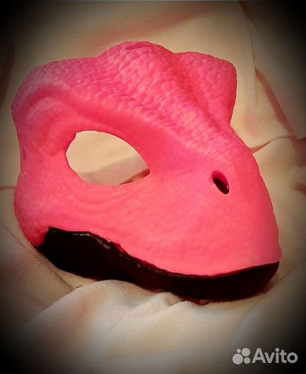 Маска Велоцираптор pink